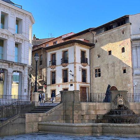 Apartamento Salsipuedes-La Catedral Oviedo Esterno foto